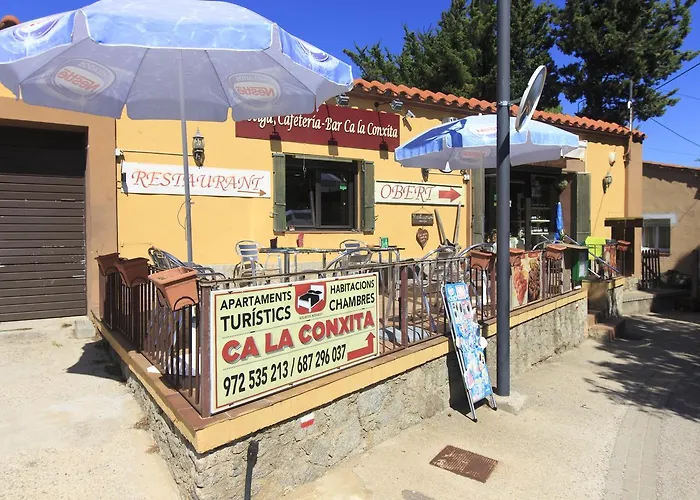 Ca La Conxita Hostal & Restaurante