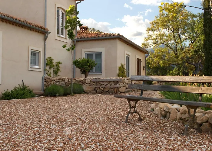 La Casa De Los Tomillares