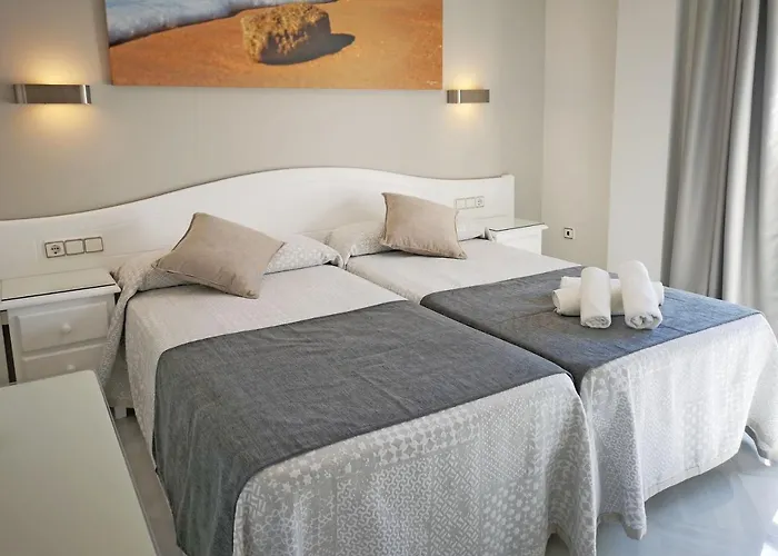 Hostal Bodega Conil De La Frontera