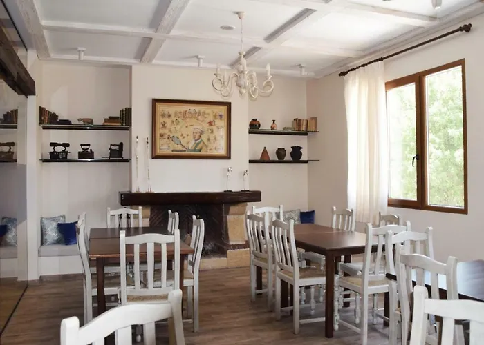 Hostal Restaurante San Isidro