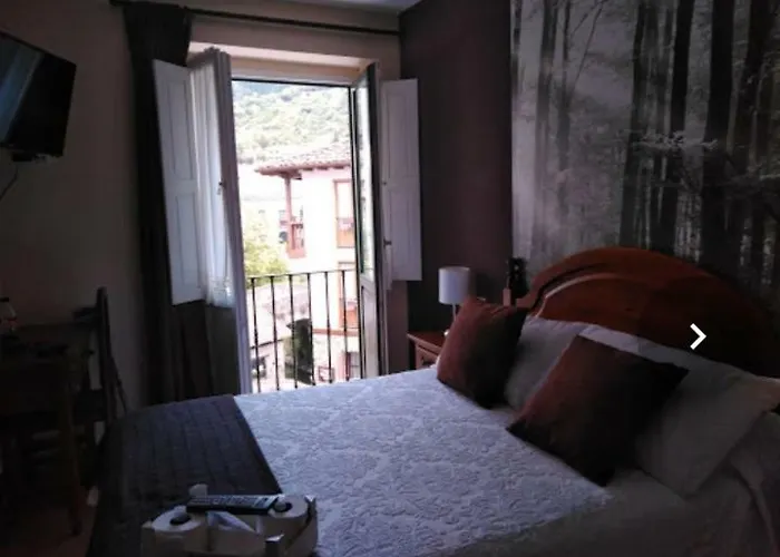 Casa Favila Potes