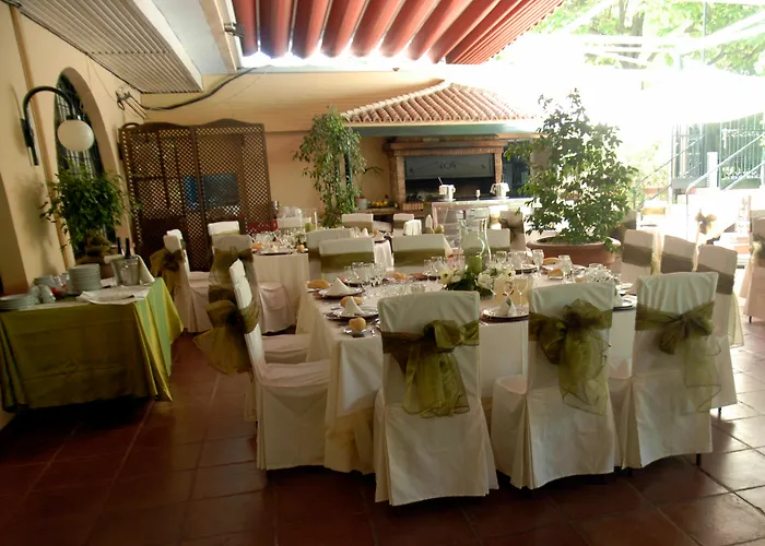 Hotel Castillo De Montemayor