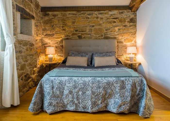 Hotel Casa de Amancio Lavacolla