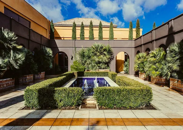 Hotel Maher
