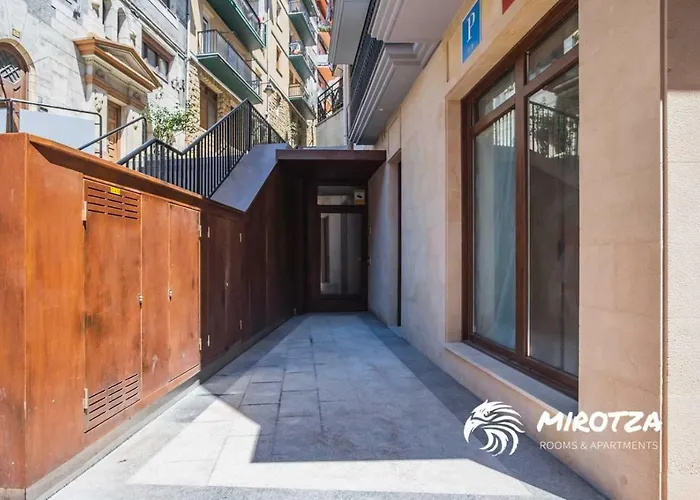 Mirotza Rooms And Apartments