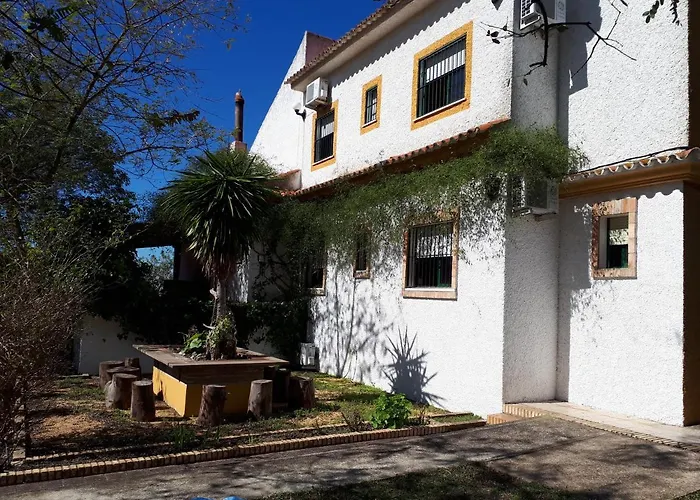 Cortijo Los Conquistadores Lucena Del Puerto