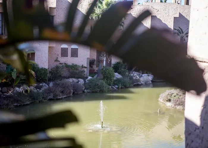 Apartamentos Turísticos Bahía Sur